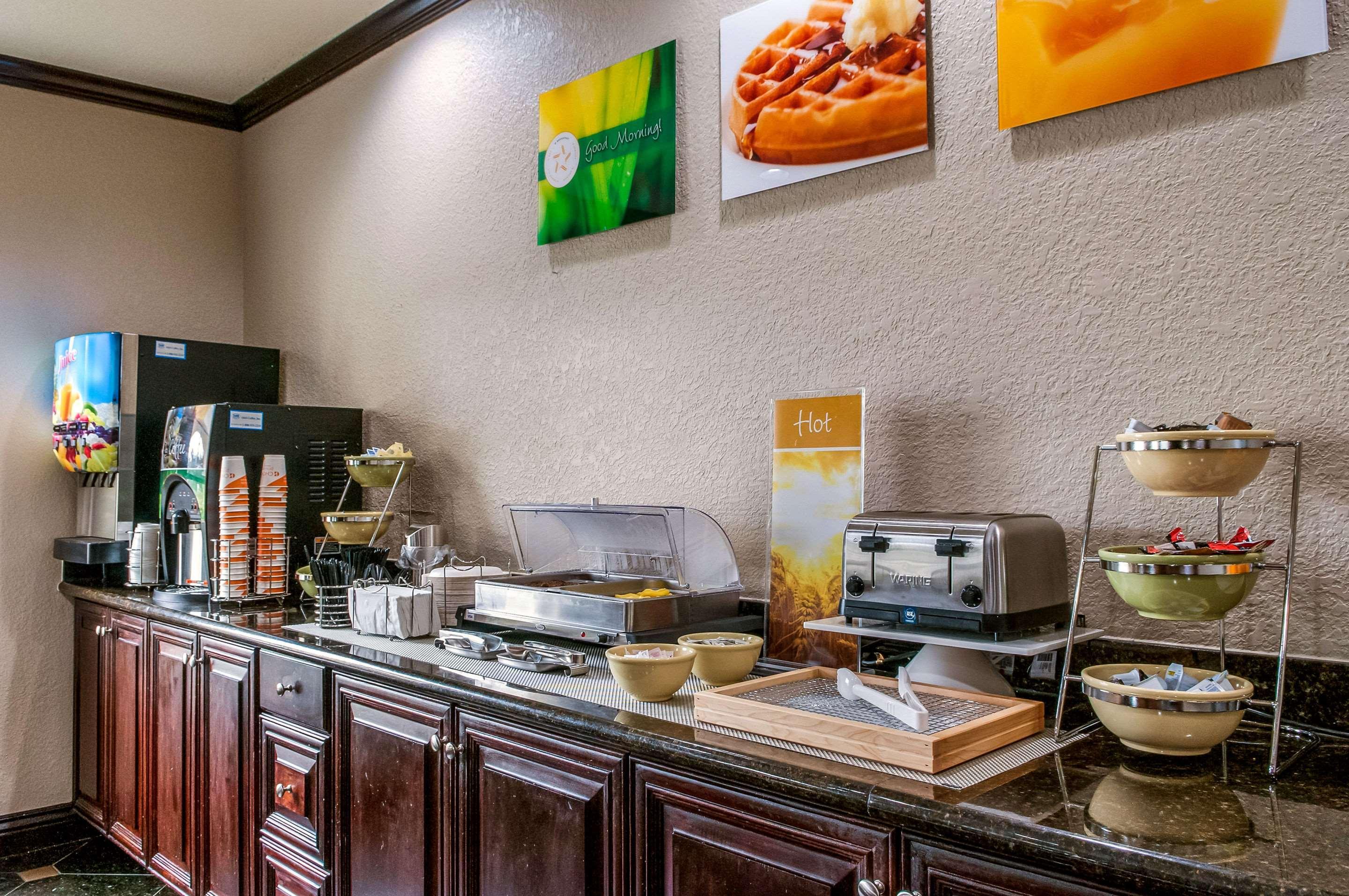 Quality Inn & Suites Slidell Εξωτερικό φωτογραφία